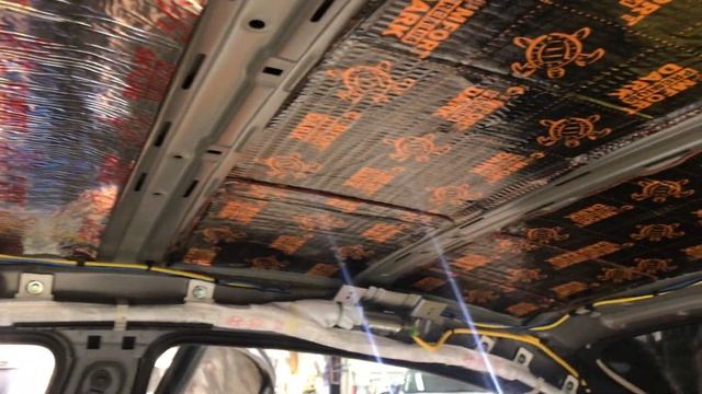 Kia Rio изоляция от шума внутрисалонная. Современными, качественными материалами Комфортмат смотреть онлайн