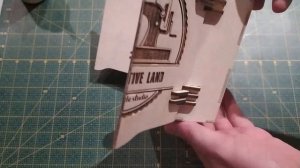 Органайзер для хранения лапок от швейной машинки.