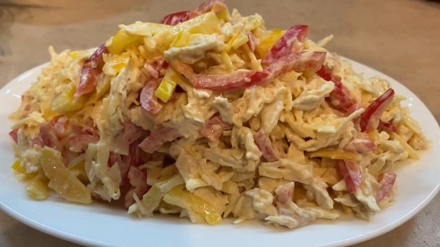 САМЫЕ ВКУСНЫЕ И САМЫЕ ПРОСТЫЕ САЛАТЫ, СЪЕДАЮТСЯ МГНОВЕННО!!! К Новому Году!