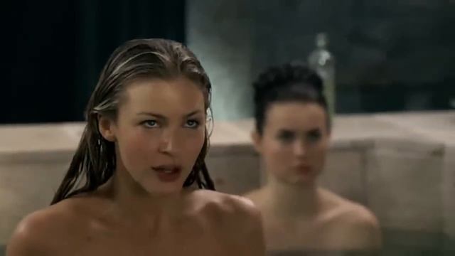 Моется в сауне смотреть онлайн