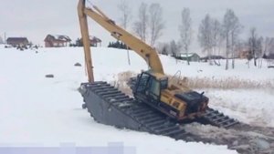 Экскаватор-Амфибия Амфимастер работает в любых условиях!