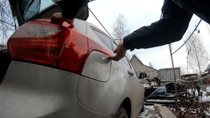 Как снять заднюю фару на форд фокус 3. Замена лампочек задней фары на Ford Focus (Форд Фокус)