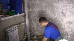 штукатурка стен / выставляем маяки