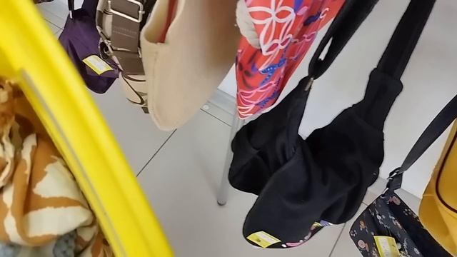 Невероятно повезло: Max Mara, Gucci, Burberry, HUGO BOSS в секонд-хенде/Оригинал ли это??