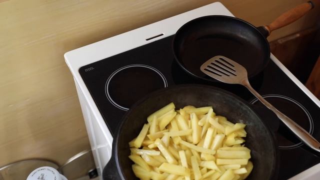 Как пожарить картошку с сухими грибами и луком смотреть онлайн