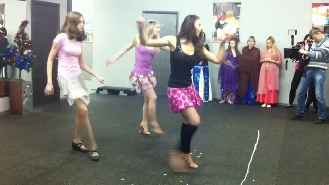 Наши люди 3. Латина смотреть онлайн