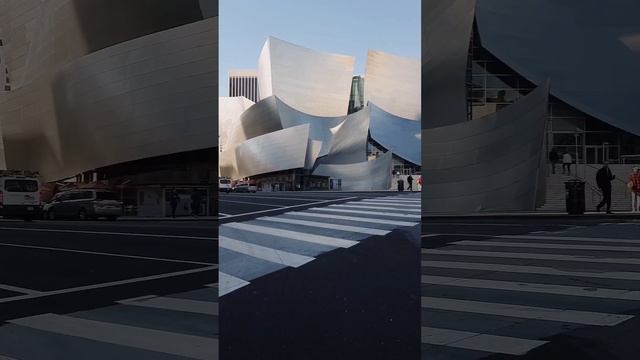 Walt Disney Concert Hall - Los Angeles