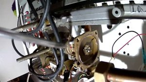Если газовая колонка работает не корректно , меняем шток водяного узла.