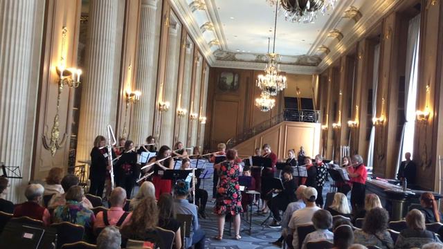 Alveréz: Herdsmaiden's Dance; Heartland Flute Choir; Paige Michaud, soloist; NFA Convention 2022 смотреть онлайн