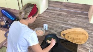 КУРИНЫЕ ОЛАДЬИ НА СКОРУЮ РУКУ (Рецепты из курицы) ПЫШНЫЕ И СОЧНЫЕ оладьи из куриного филе рубленные