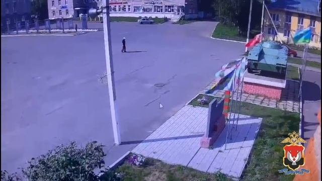 В Удмуртии благодаря гражданам полицейские нашли пропавшего пенсионера и доставили его в больницу