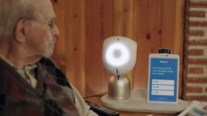 ElliQ – робот-компаньон для пожилых людей