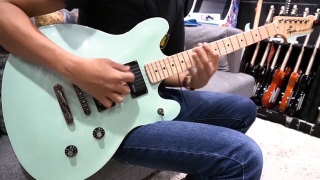 Squier Contemporary Starcaster Active in Surf Pearl metal sound sample and demo смотреть онлайн