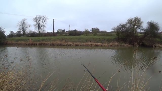 Эта река в поле,ПОЛНА РЫБЫ ! Спиннинг в марте 2018 смотреть онлайн