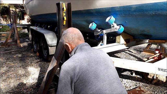 Portable Hard Stand for Trailer Sailers смотреть онлайн