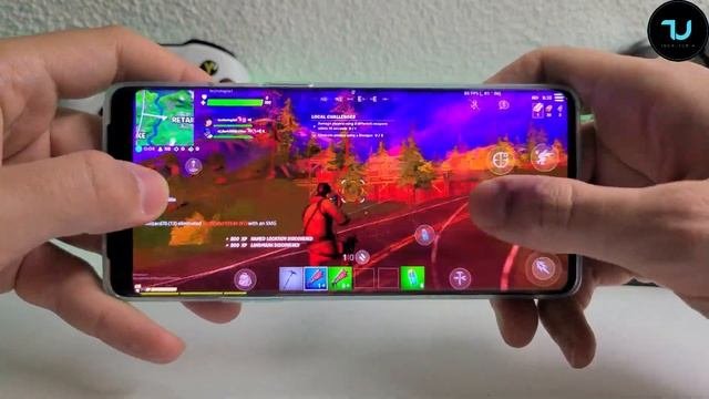OnePlus 8 Pro Fortnite 90FPS Exclusive Gameplay! Snapdragon 865/OnePlus 8 Series New Update