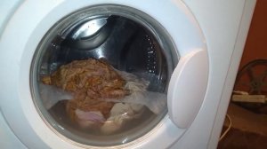 Indesit WISL102 White Nylon 60