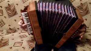 гармонь рояльная продаётся