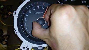 Как снять стрелки панели приборов на Kia Rio
