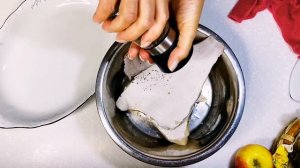 Камбала жареная. Как вкусно приготовить камбалу? Попробуйте наш простой рецепт! Вот это Кухня!