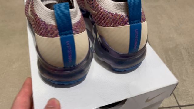 Nike Air VaporMax Flyknit 3.0 Multi-Color AJ6910-007 смотреть онлайн