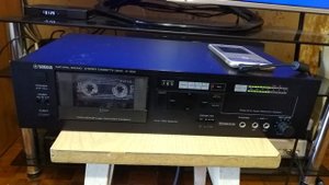 Кассетная дека Yamaha K-300