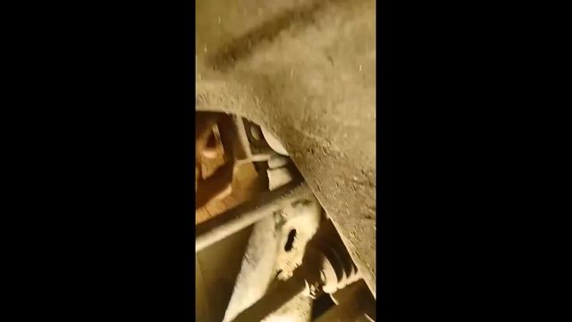 Стук сайлентблоков переднего рычага! Как услышать?!