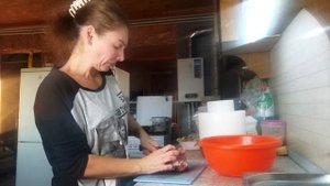 Режу козье мясо.Как запустить коз.Проблемы с козой,не уходит в запуск.Гуляш из мяса козлика