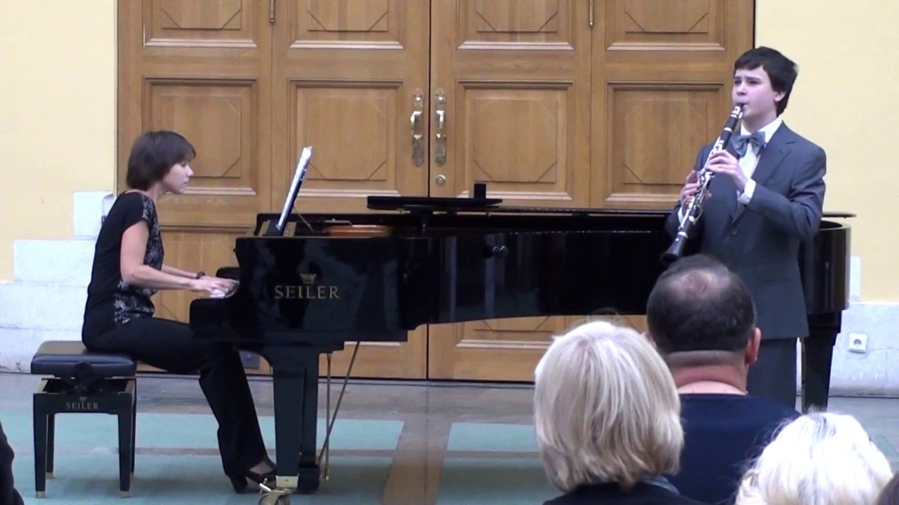 Ф.Шуберт Пчелка смотреть онлайн