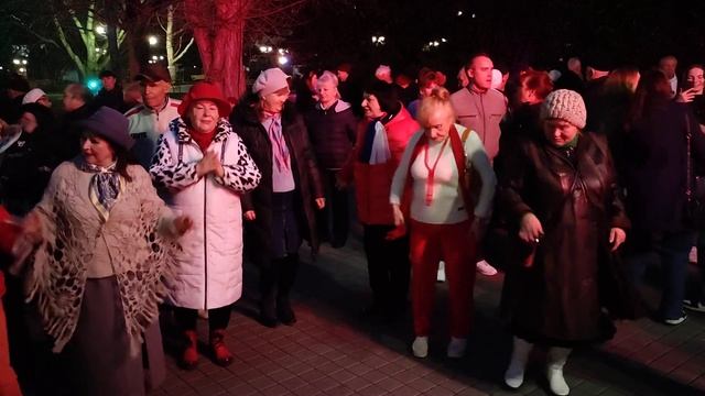 18.03.23 - Танцы на Приморском бульваре - Севастополь - Сергей Соков