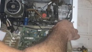 Reparation chaudiere saunier duval erreur f13 تصليح شوديار f13