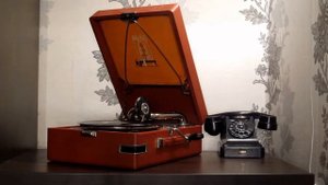 Ефрем Флакс и джаз орк. ВРК п/у. А.Н. Цфасмана - Здесь вы в казарме