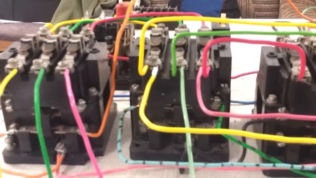 пуск электродвигателя звезда треугольник смотреть онлайн