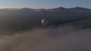 Полет на воздушном шаре. Уральские горы