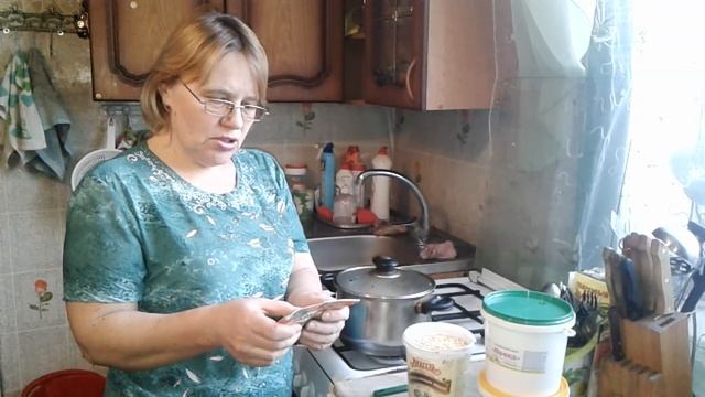 Теленку исполнился месяц!Ввожу каши из зерновых круп! смотреть онлайн