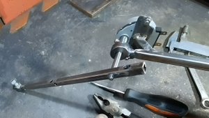 Гриль моторчик из микроволновки 220в для автоматической консоли.