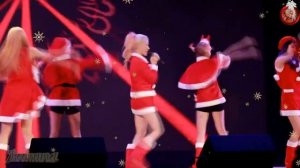 Золотые снежинки