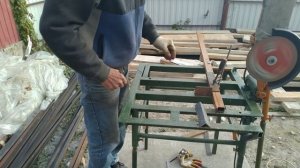 как сделать ступеньки на лестницу ,главно правильно нарезать заготовки под углом часть первая