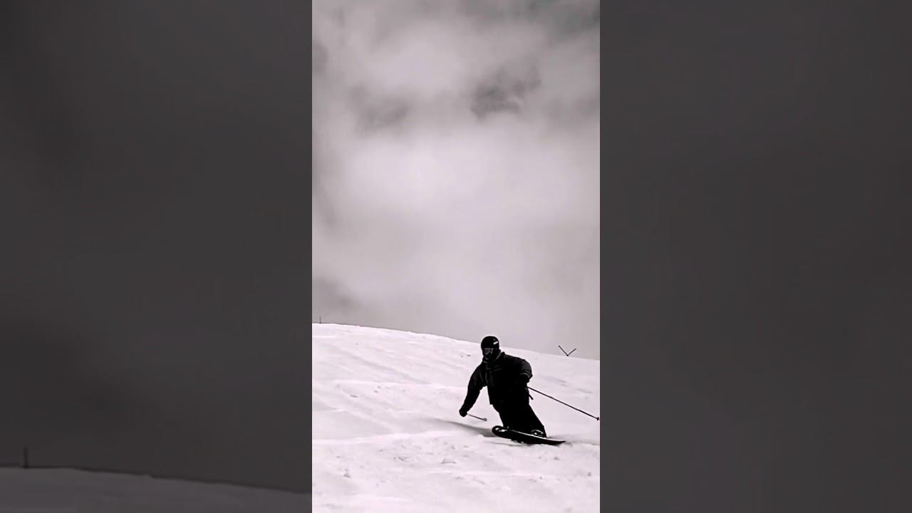 telemark skiing  the right turn spreadtelemark телемарк snow telemarkskiing skiing telemark