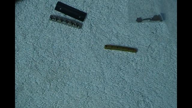 Fender Stratocaster Nut Replacement Part 1 смотреть онлайн