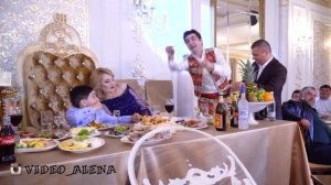 Вынос шашлыка на армянских крестинах