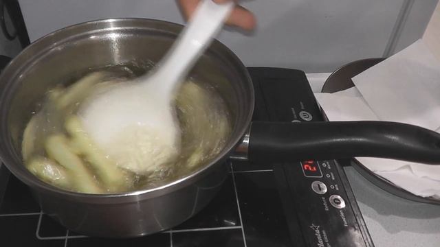 КАК ПРИГОТОВИТЬ КАРТОШКУ ФРИ смотреть онлайн