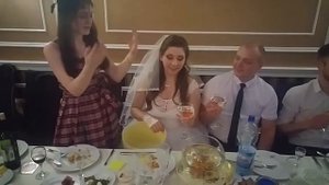 Интересный подарок на свадьбу