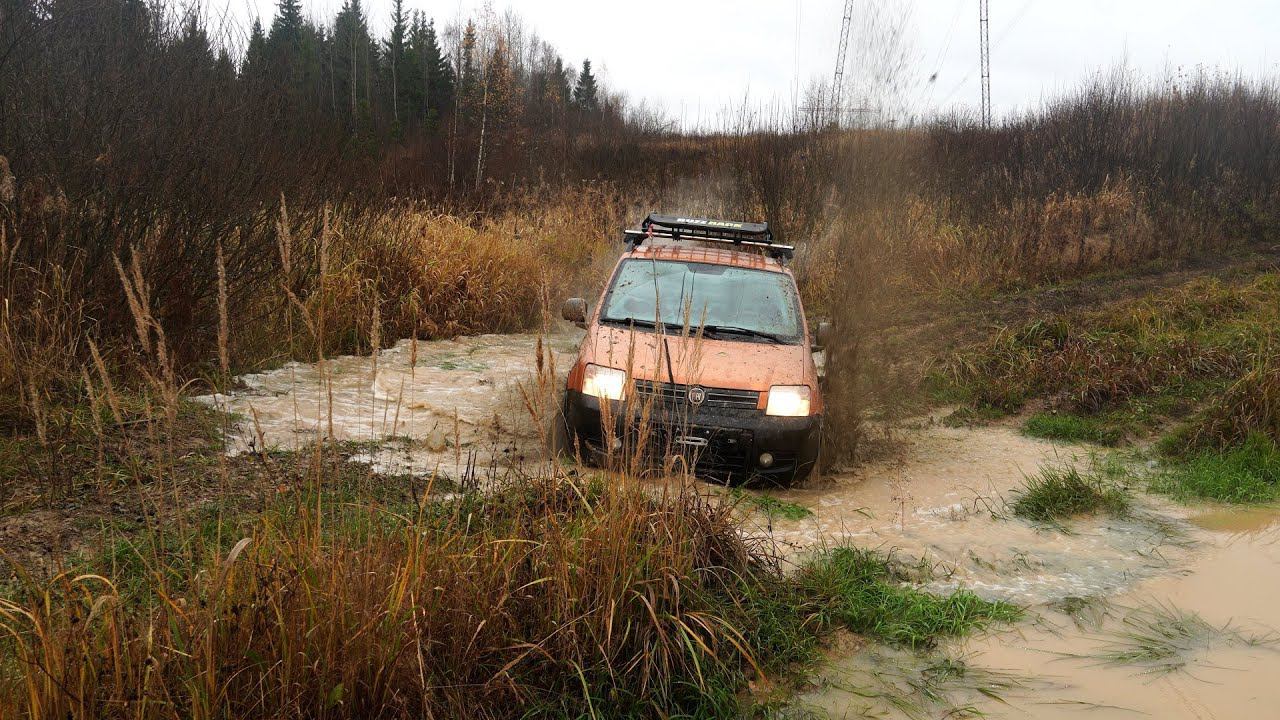 Кроссоверы Fiat Panda, Mazda CX5, Mitsubishi Outlander, Hyundai Creta, Suzuki Grand Vitara vs УАЗ смотреть онлайн