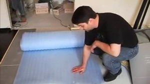 Подложка под ламинат. Подложка под паркетную доску.