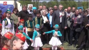 В Крыму народный танец Хоран исполнило 55 тысяч человек