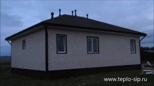 Дом из СИП-панелей с внешней отделкой