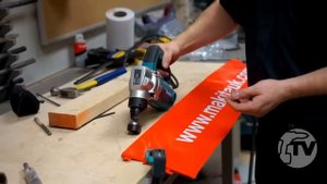 Makita JN3201J Nibbler - Toolstop DEMO