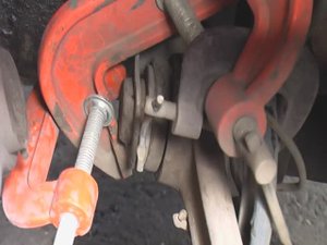 50. Влог. Люто закрепил болт нижнего рычага Волги окончательно. 09.09.2024 г