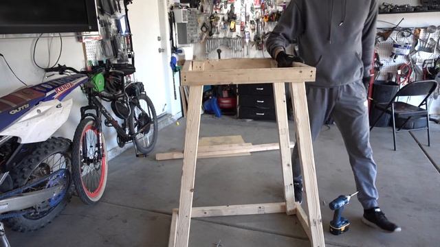 $25 DIY Home MADE The Reverse Hyper Extension Table Bench - NO MORE LOWER BACK PAIN смотреть онлайн